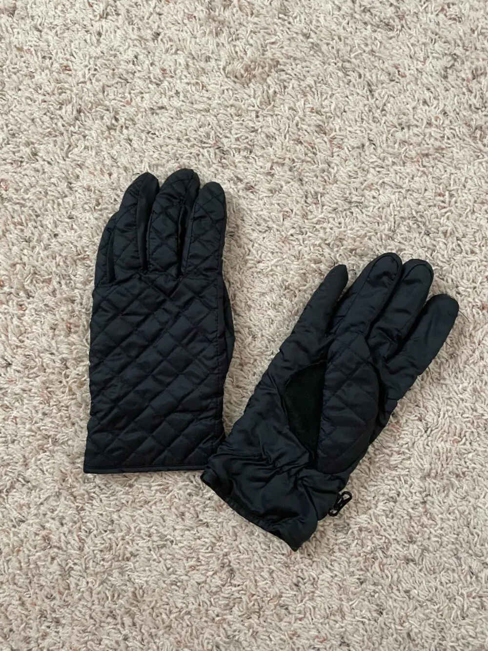 Women's S/M Quilted Fleece-Lined Gloves Black Water-Resistant Warm Mittens